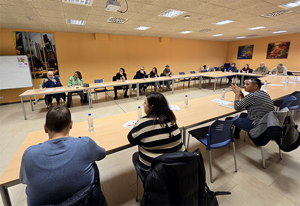 UGT FICA imparte un curso de comunicación y redes sociales para delegados y delegadas de la construcción de La Rioja